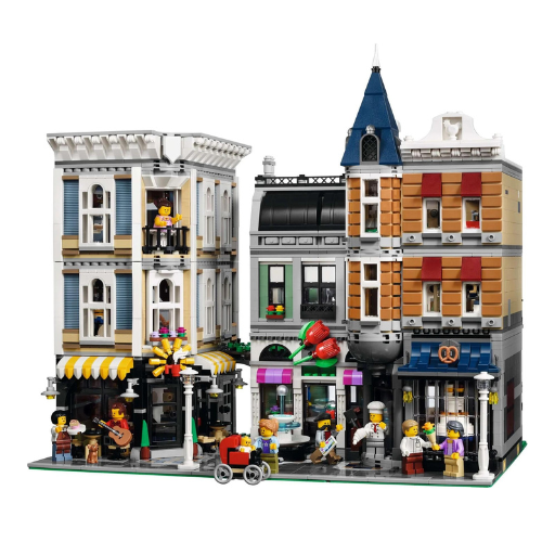 LEGO Creator 10255 Assembly Square