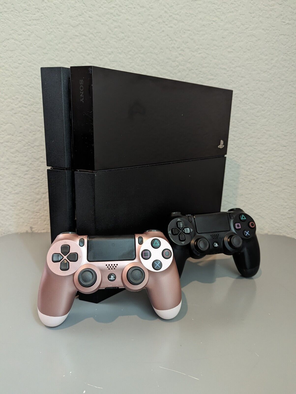 PlayStation 4 Slim 500GB Black with 2 controllers Refurbished