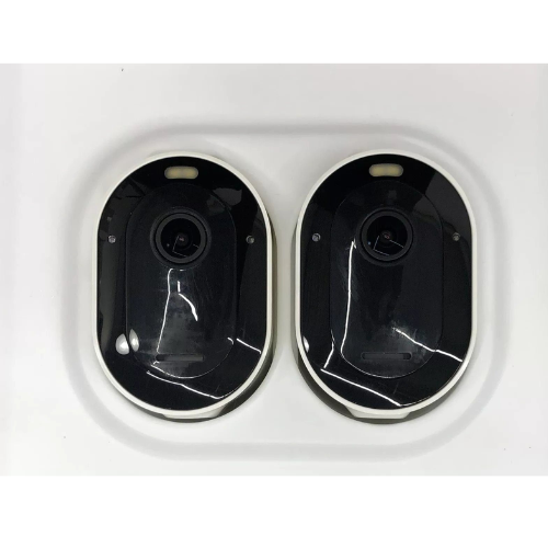 Arlo pro 3 with 2 cameras and charger