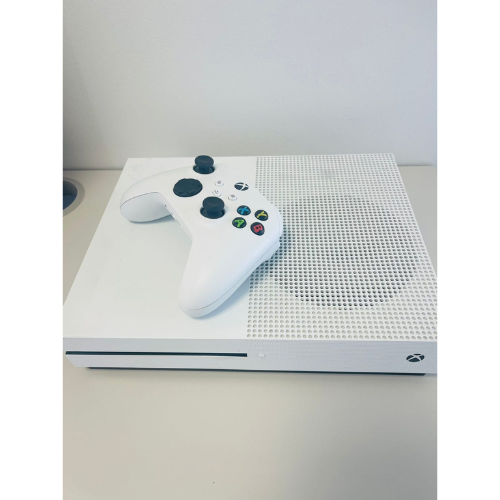Xbox One S 1TB Disc