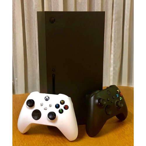 Xbox series X with 2 controllers