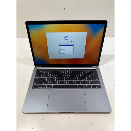 Macbook Pro 2017 13" 8GB 256GB Space Grey with touch bar Refurbished